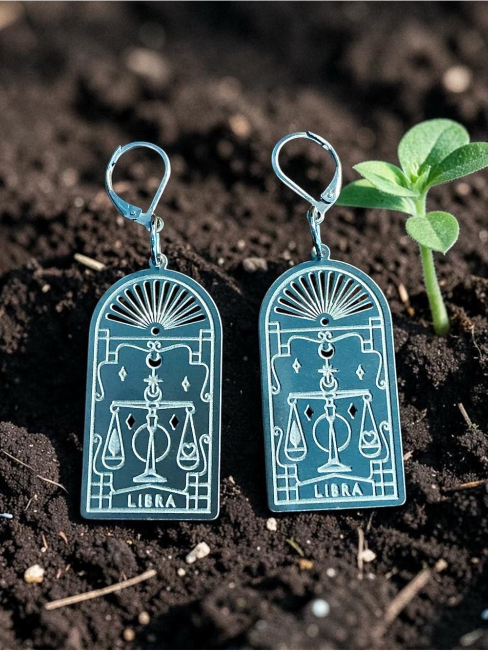 🆕 Libra Zodiac Laser Etched Earrings